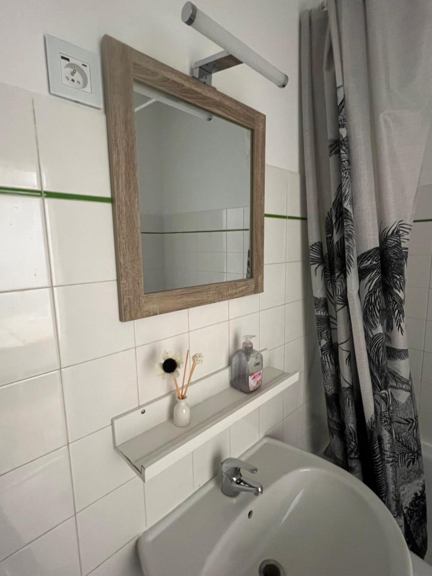 Appartement Lumineux A 2 Pas D'Enghien モンモランシー エクステリア 写真